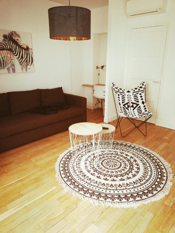 Suite 24 Appart'Hotel-3 Etoiles Le Creusot Dış mekan fotoğraf