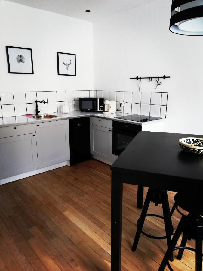 Suite 24 Appart'Hotel-3 Etoiles Le Creusot Dış mekan fotoğraf